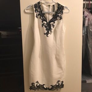 Design Lab by Lord & Taylor white & black dress XS